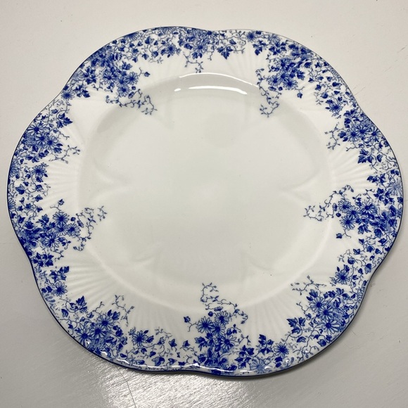 Dainty Blue Dinner Plate by Shelley 10 1/2 in - Picture 3 of 7